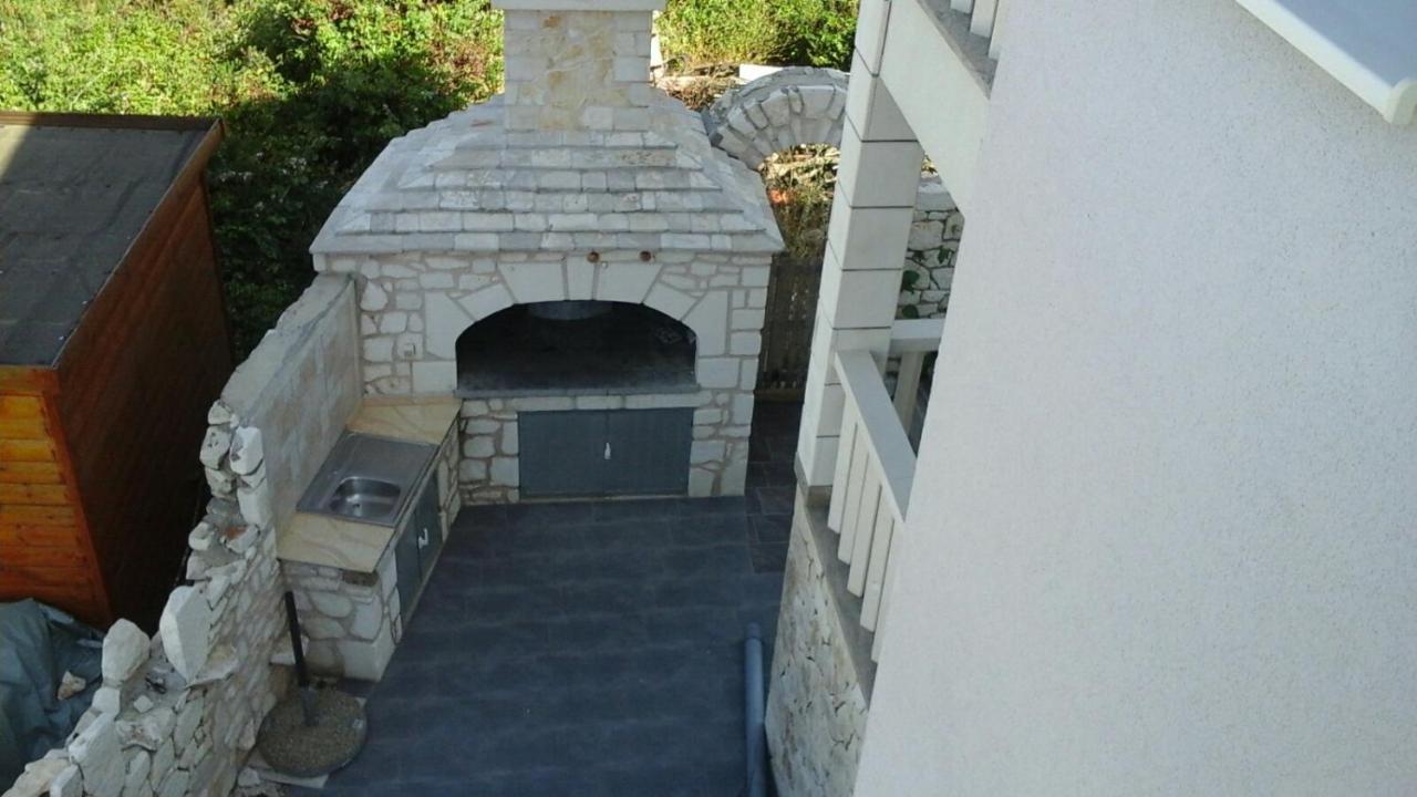 Villa Adria Сресер Екстериор снимка